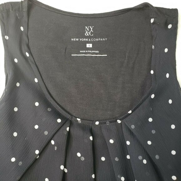 NY & Co Black Polka Dot Sheer Pleated Sleeveless Blouse Size S - Picture 3 of 9